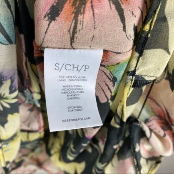 Cabi ruffle front floral sleeveless blouse small - Picture 6 of 7